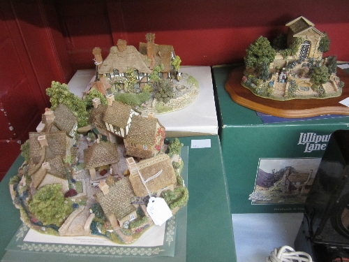 A LILLIPUT LANE MODEL, Oakwood Smithy, 15cm. and two others, Chipping Coombe and Hestercombe