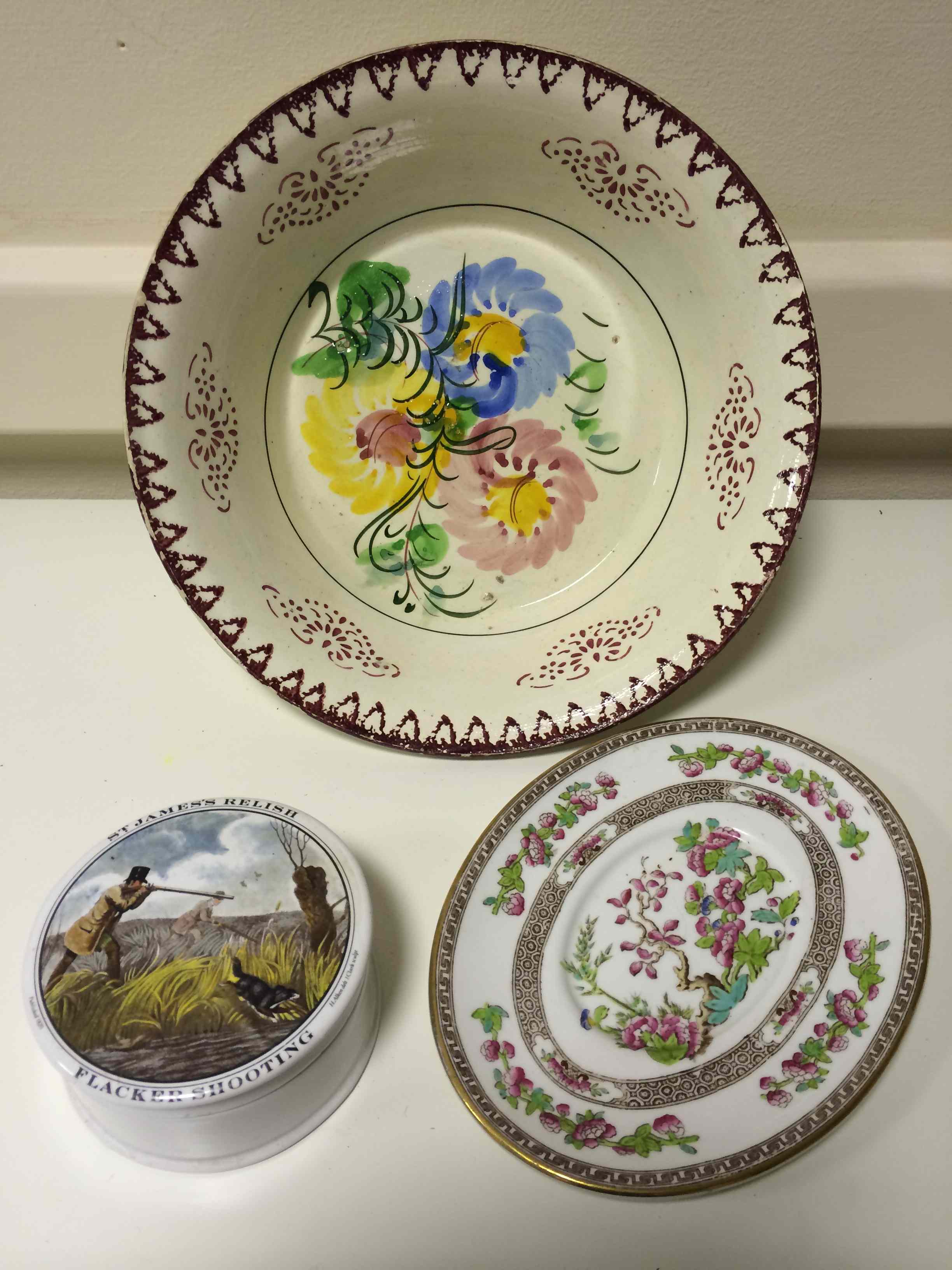 Handpainted fruit bowl, a Spode Copelands plate and a Flacker Shooting prattware lidded pot (3)