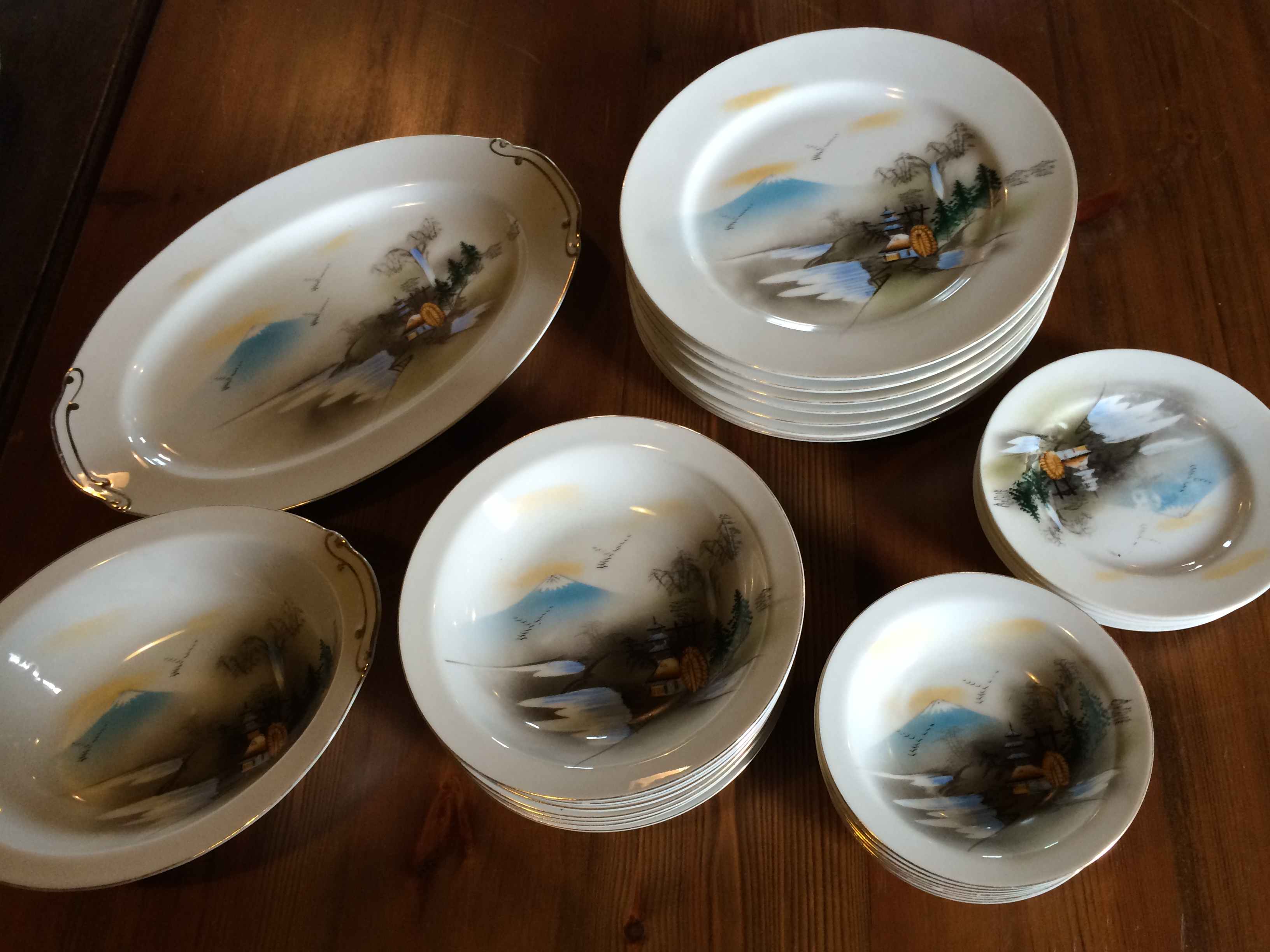 Chinese dinner service 30 pieces