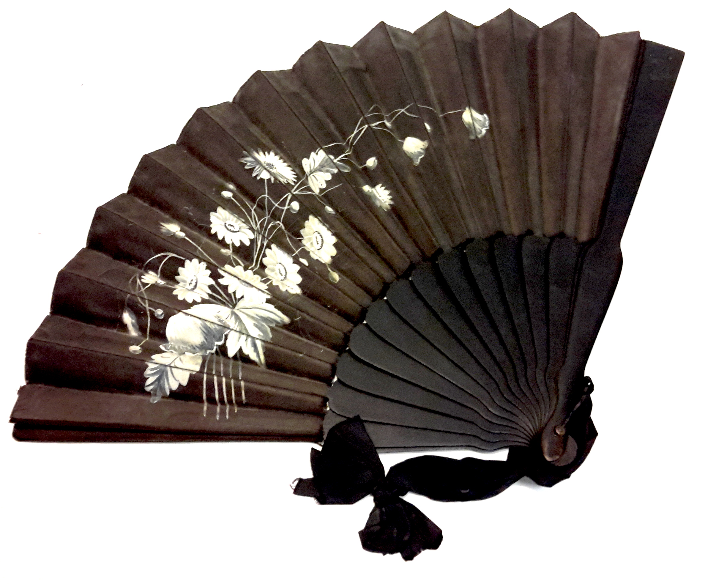 A silk Victorian mourning fan with floral design.