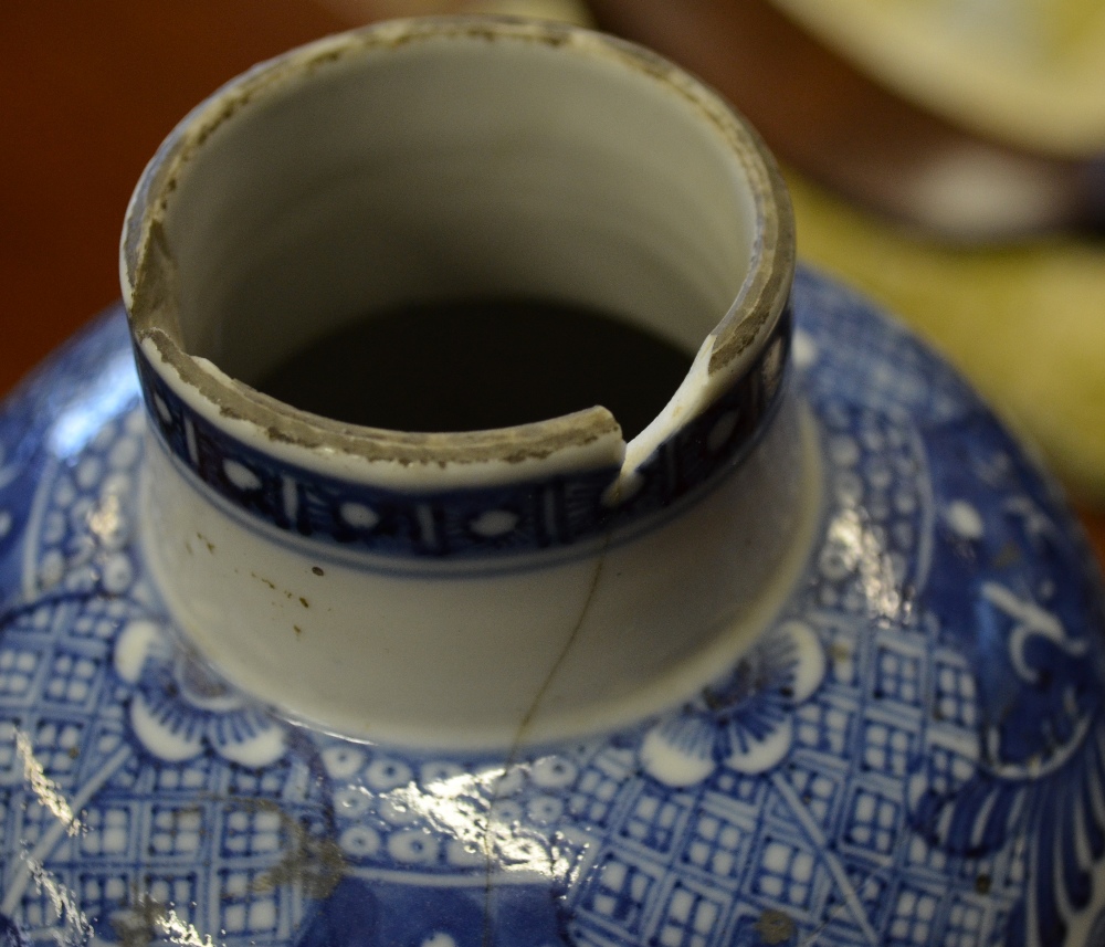 A mixed box of Oriental ceramics for restoration including a pair of 18th century famille rose vases - Image 3 of 4