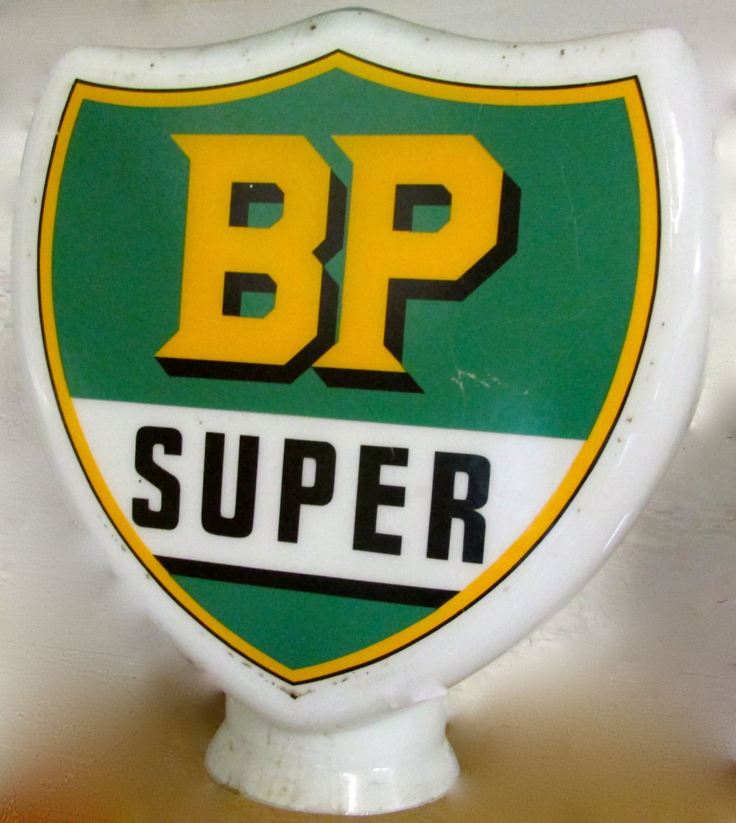 ‘BP Super’ glass petrol pump globe.