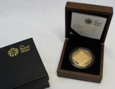 Royal Mint - The 2008 UK Queen Elizabeth I £5 Gold proof coin, No.0297 / 1500, cased and boxed
