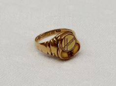 A 15ct yellow gold ring for "Hoover" ruby set, approximately 5.5 grams