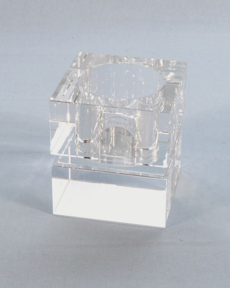 Glasvase/Teelichthalter, Fink Design  Edle Optik, ca. 10 x 10 x 11 cm.    Mindestpreis: 15