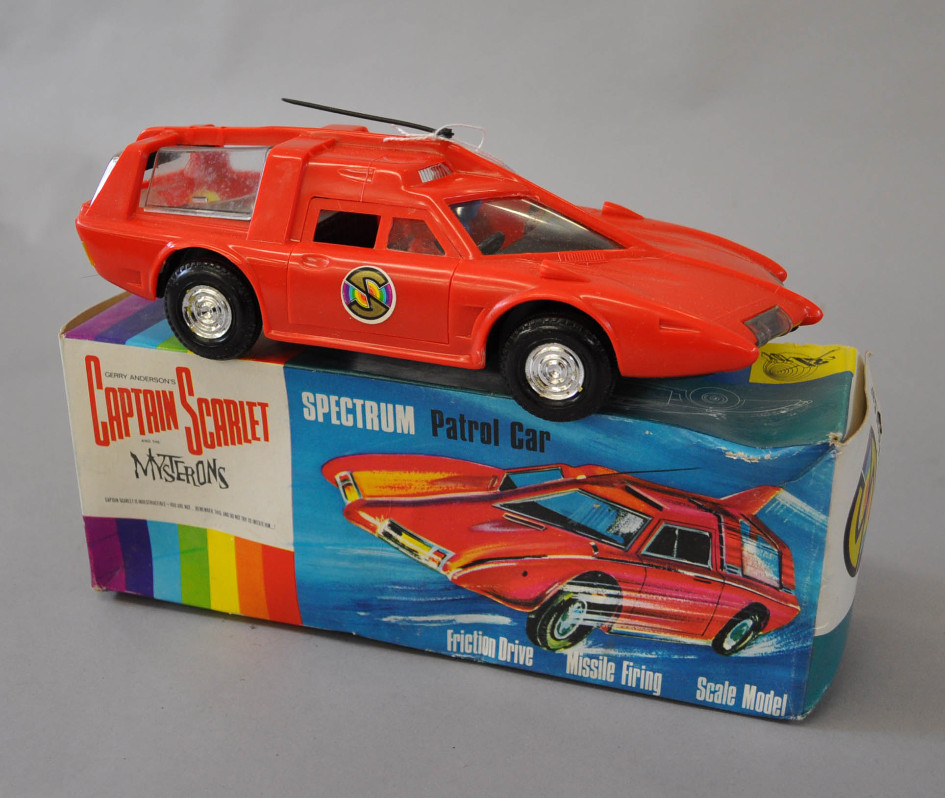 JR21 Captain Scarlet and the Mysterons Spectrum Patrol Car, a friction drive plastic model. VG