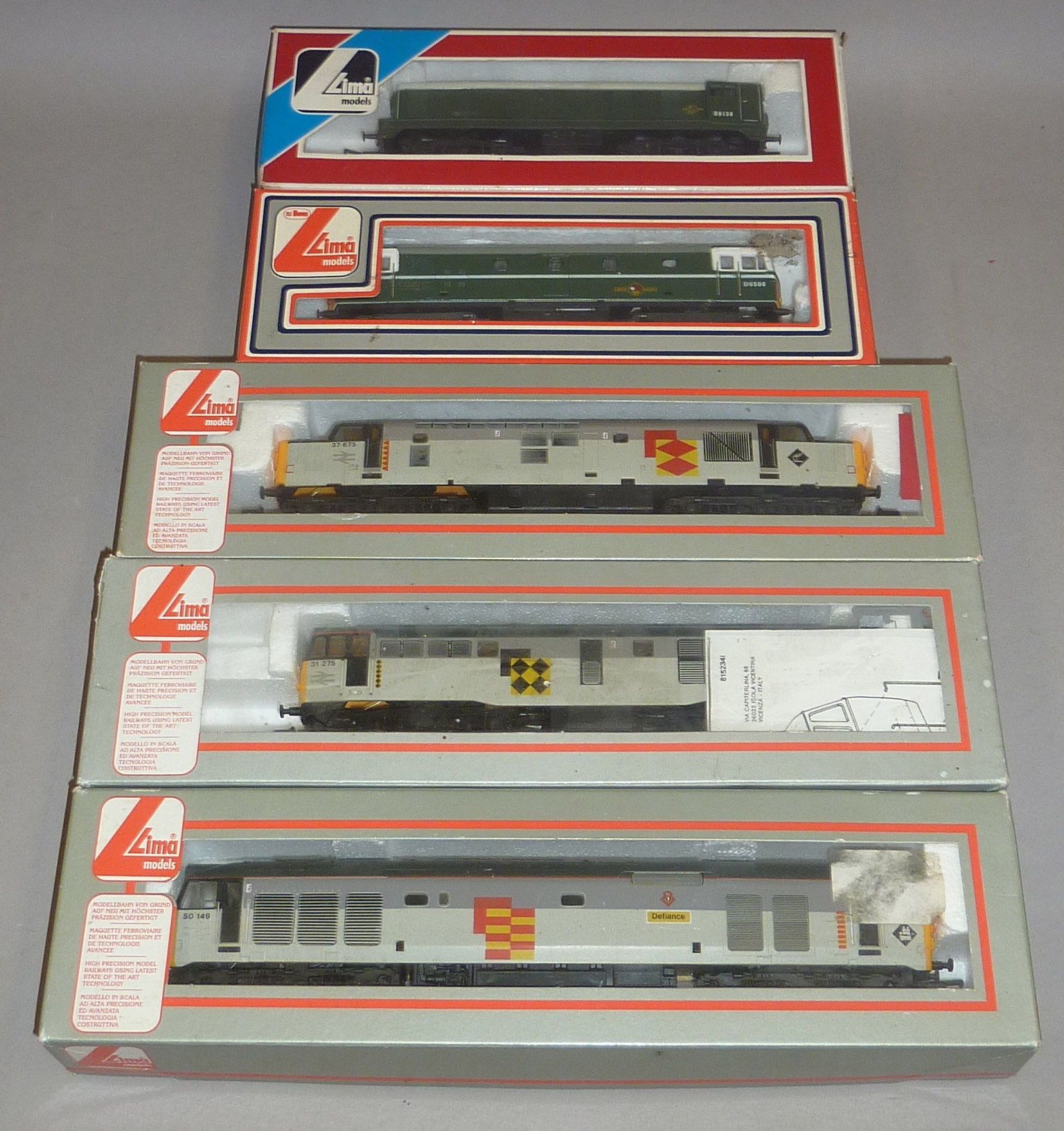 OO gauge, Lima: five diesel locomotives. Consists of 205156; 205115; 205285; 205237; 205281. All VG,