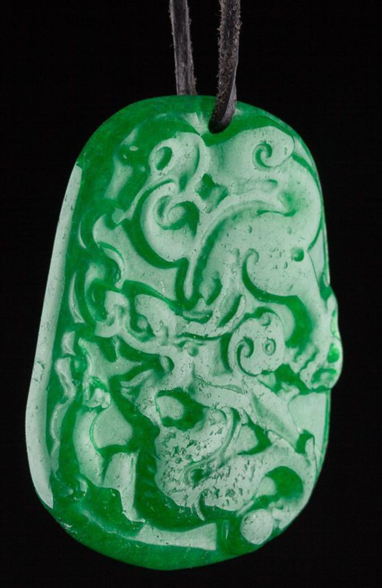 Jade(Jadeit) Anhänger China wohl 18. Jhd. - chinese  jade pendant probably 18th century  grün,