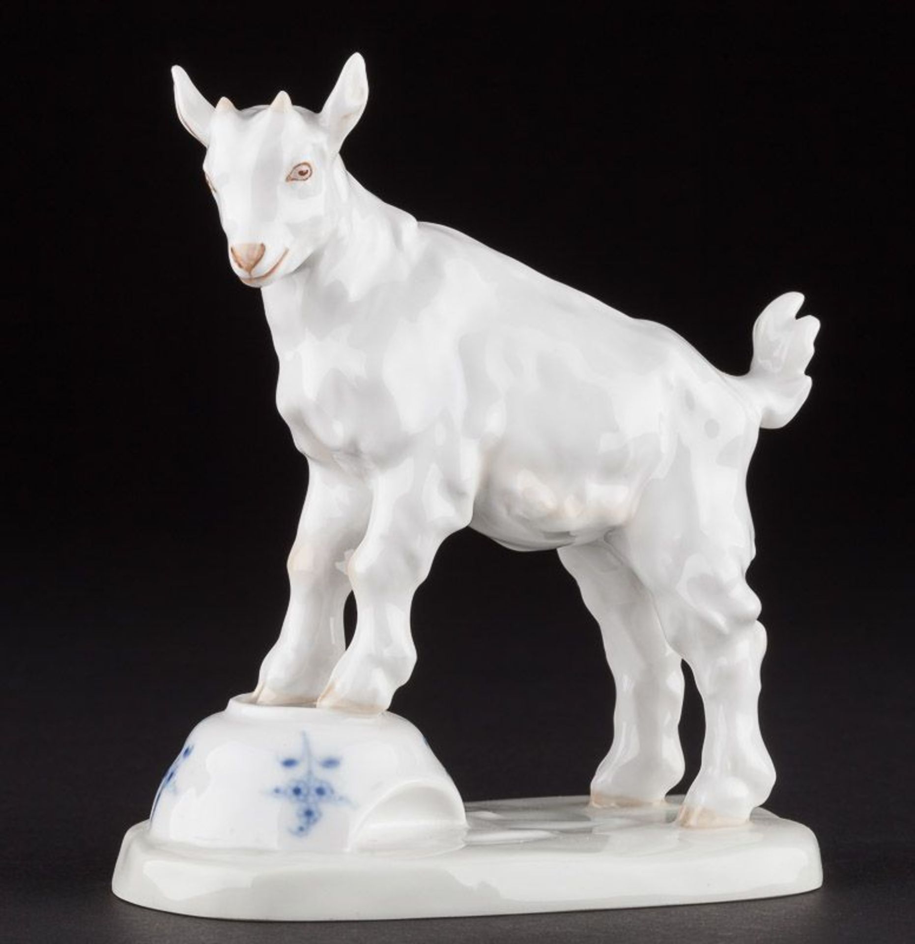 Jugendstil Tierfigur Meissen - A Figure of a Billy Goat Art Nouveau Meissen  Modell von Erich Hösel,