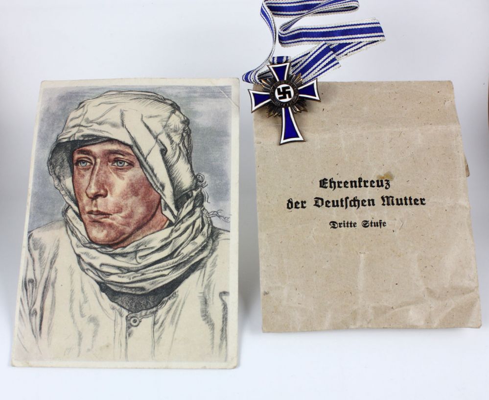 Mutterkreuz in Bronze mit Verleihungstüte u.a.  Ehrenkreuz der Deutschen Mutter, Dritte Stufe (