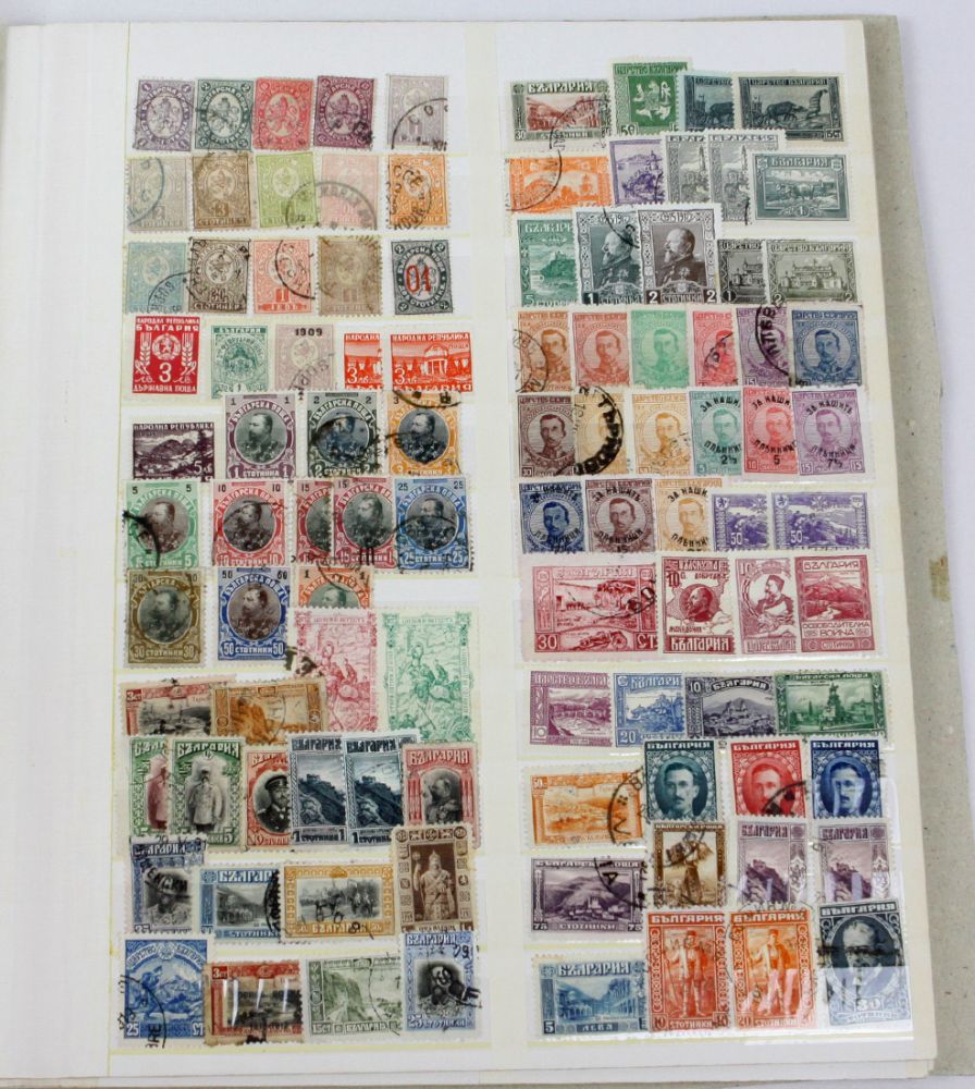 Briefmarken Bulgarien  Briefmarken Restsammlung von alt bis 60er Jahre, gestempelt auf 10 Briefmarke