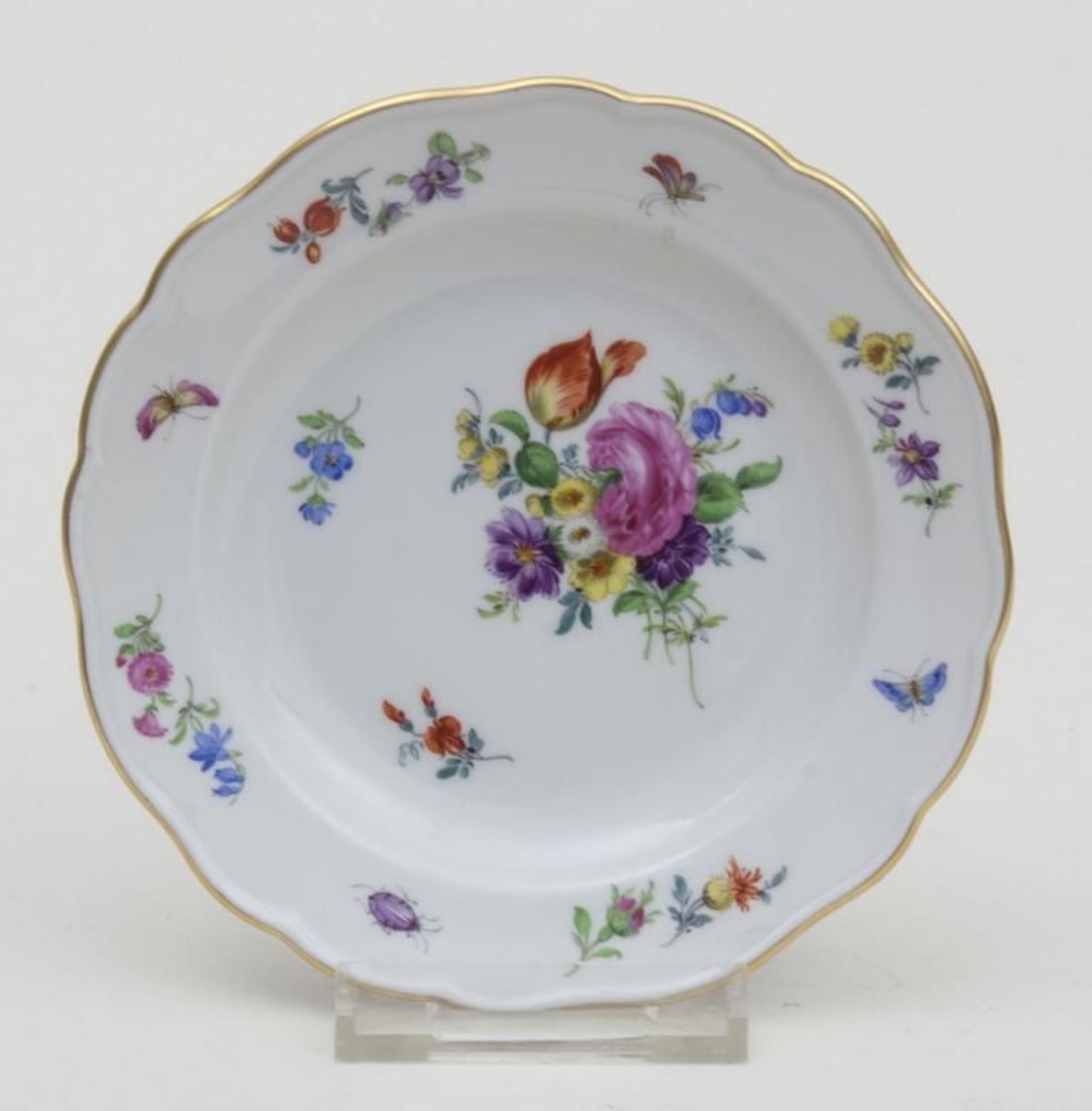 Butterteller mit Blumen u. Insekten, Meissen, 2. Hälfte 20. Jh.  kleiner Teller, Form 'Neuer