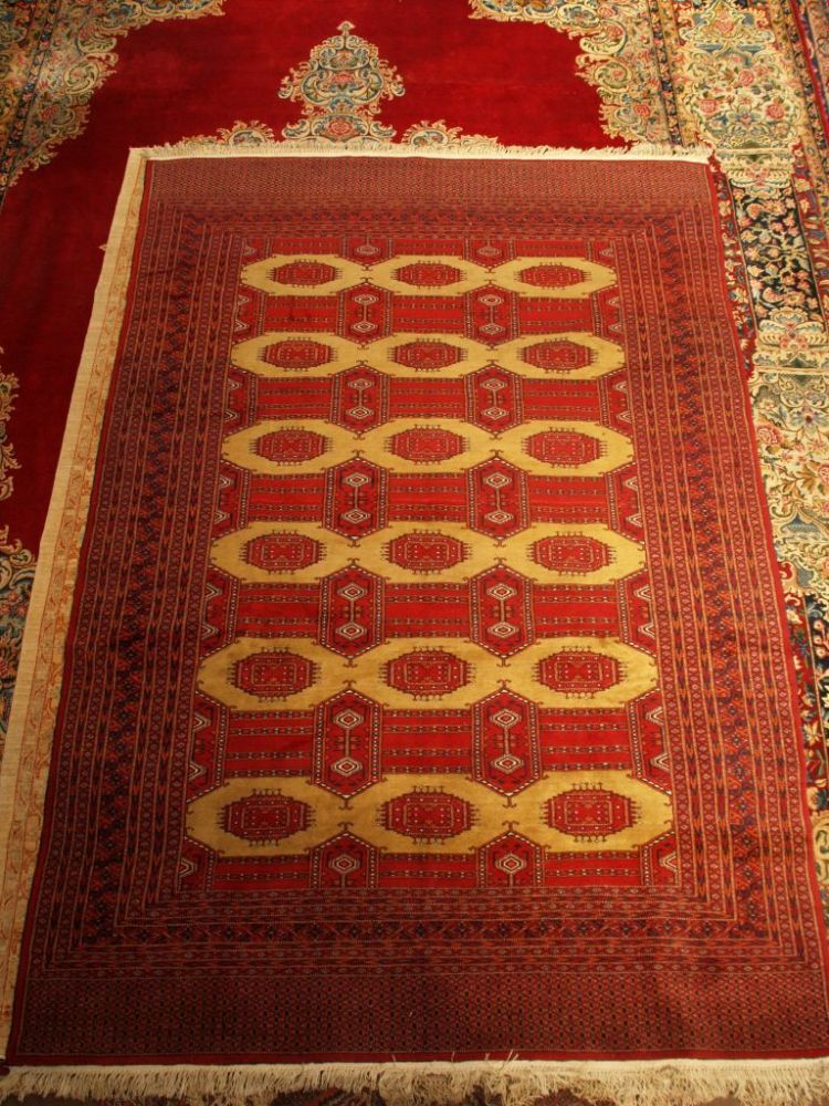 Bouchara - Russia, 20th century, wool, fine weave, approximately 290x195cm    Starting price: 180
