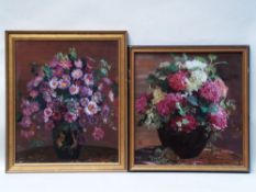 Monogrammist - Pair of flower arrangements in vase, glass painting, monogrammed 'HR', 1x dated 2.7.