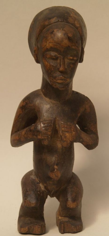 Female ancestor figure - Luba-Hemba/Kongo, carved wood, characteristic hairstyle, H.ca.20cm, signs
