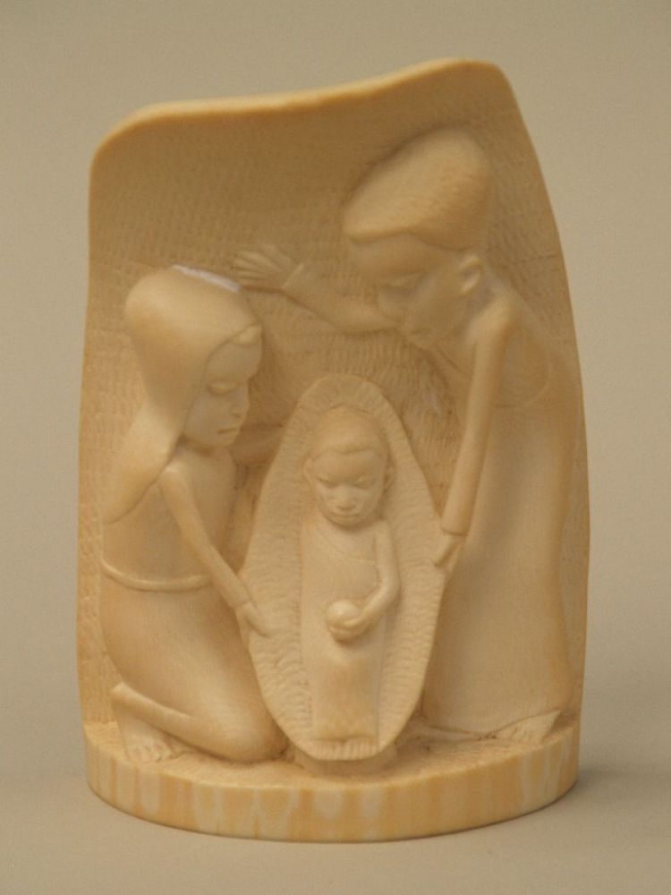 Tusk carving - 20th century Africa, carved with African nativity scene, appr.14, 5cm/360g - official