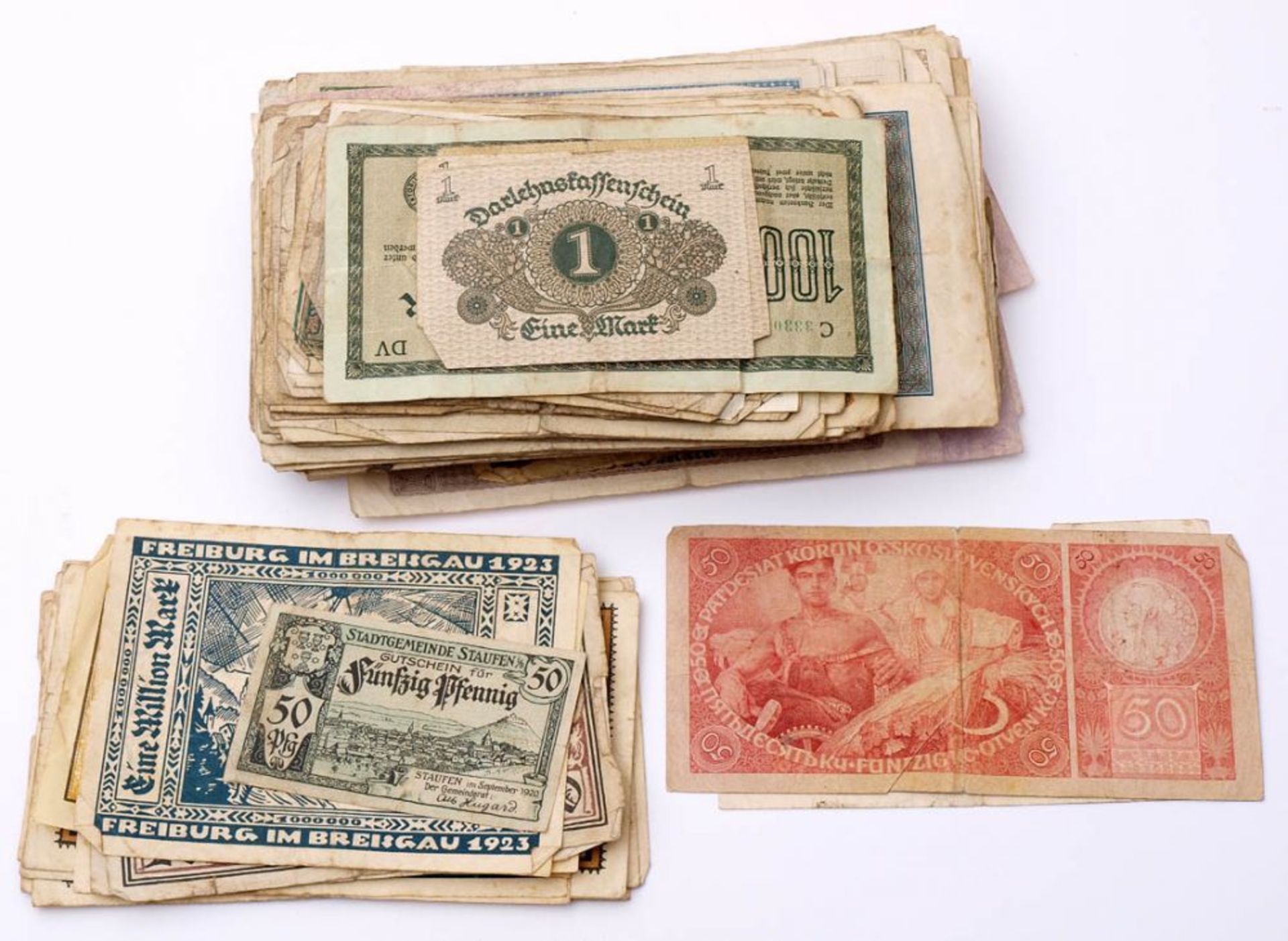 Konvolut Banknoten und Notgeldscheine, erste Hälfte 20.Jhdt. Deutsche und tscheische Banknoten, dazu