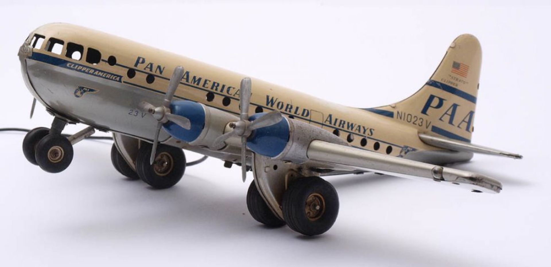 Flugzeugmodell, Gama Boeing Strato Clipper (viermotorig), mit Fernsteuerung. L.37cm. - Bild 2 aus 5