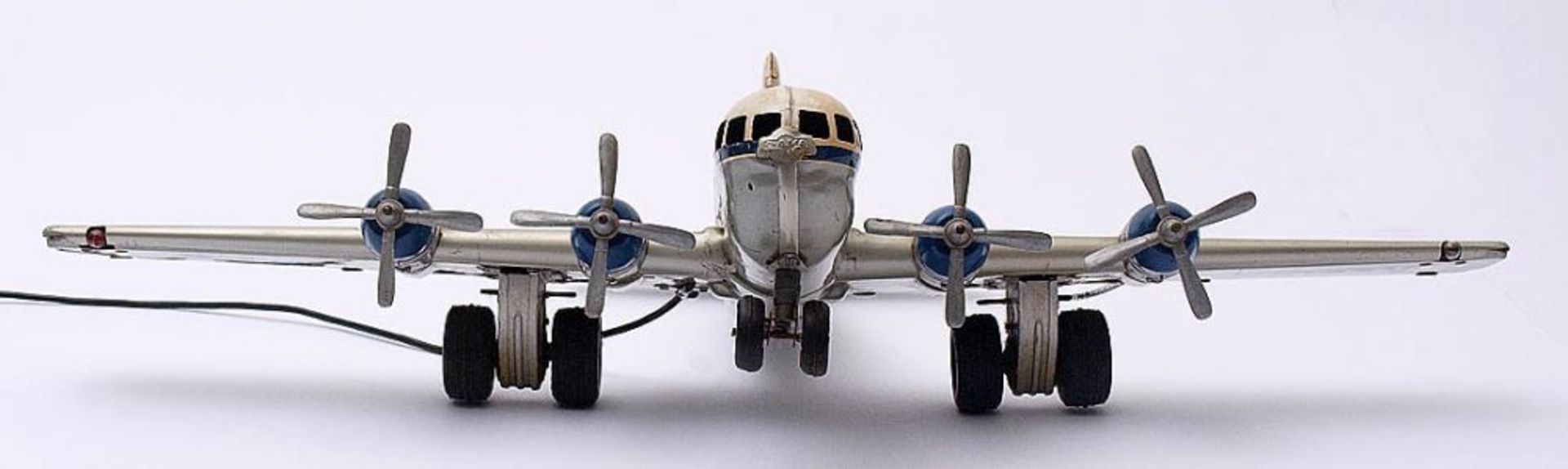 Flugzeugmodell, Gama Boeing Strato Clipper (viermotorig), mit Fernsteuerung. L.37cm. - Bild 3 aus 5