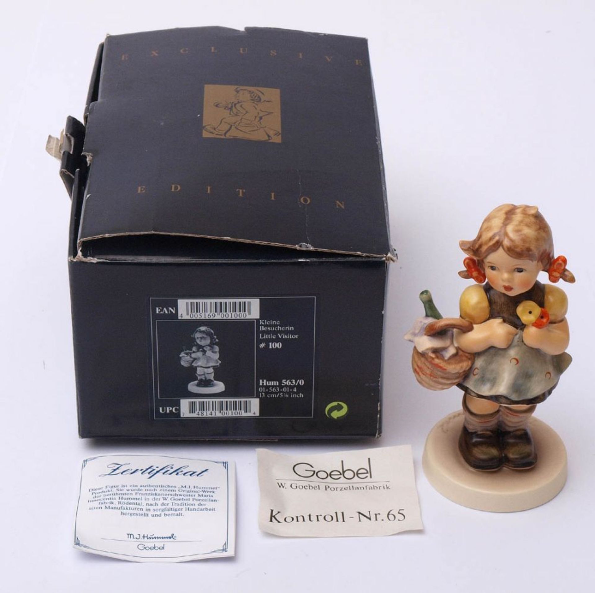 Hummel-Figur, Goebel "Kleine Besucherin", Modellnr.563/0 aus dem Jahr 1991,Sonderedition. H.13cm. Im - Bild 3 aus 3