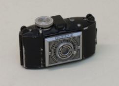 Karat 6,3  Agfa-Kamerawerk München, 1937, Kleinbild-Sucherkamera, Objektiv: IG Star 6,3mm