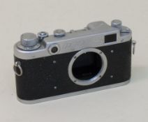 FED 2  Kamerawerk Felix E. Dzerzhinsky Charkow, 1955 - 69, Kleinbild-Entfernungsmesser-Kamera (nur