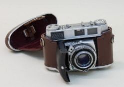Kamera  Kodak Retina 1B (Klappkamera) 1957, mit Objektiv Retina Xenar 2.8/50 mm, mit Tasche