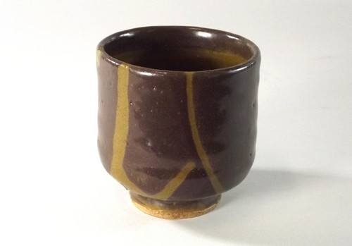 SCOTT MARSHALL.
A Scott Marshall, Boscean Pottery yunomi. 
Height 9cm.