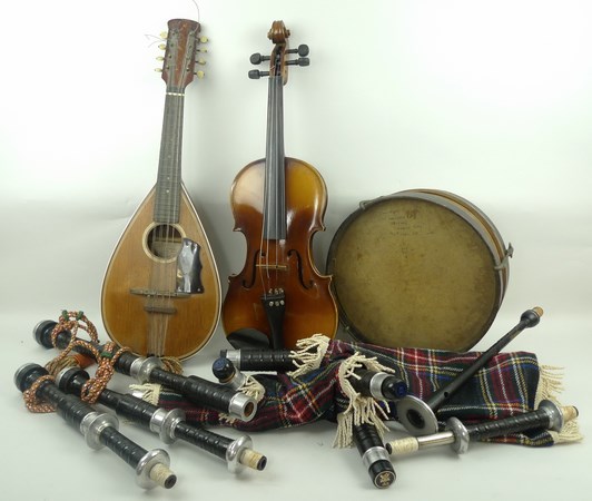 A La Foley lute, Czechoslovakian violin cased, a drum, and bagpipes. (4)
