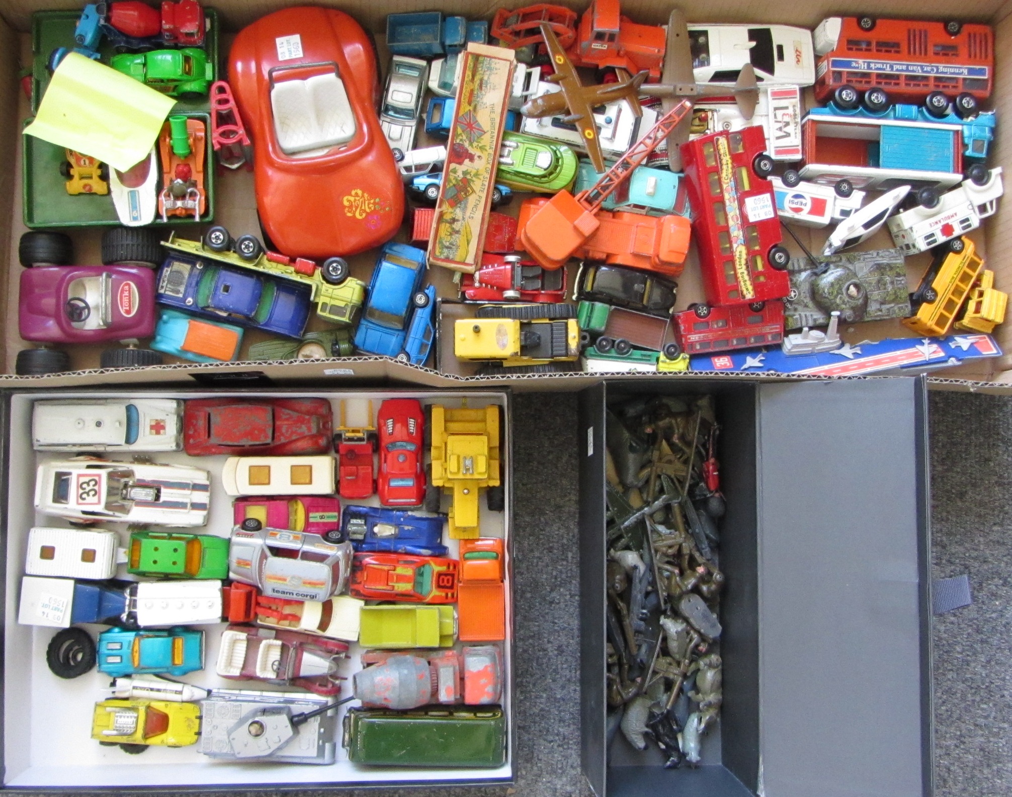 A quantity of Matchbox, Dinky and Corgi die-cast vehicles, also including Britains hollowcast lead
