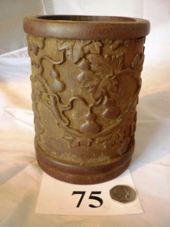 A Chinese bamboo brush pot carved with branches bearing fruit est: £70-£90 (B8)