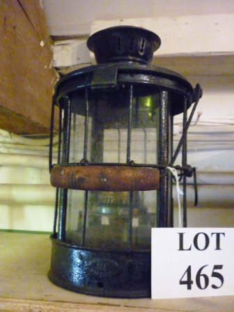 A late 19c train oil lamp est: £50-£80 (AF3)