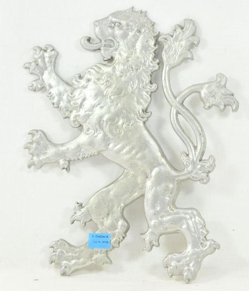 Historical Items  Crest lion.  Aliminium. H. 38cm.  Condition: II    Starting price: 80    This