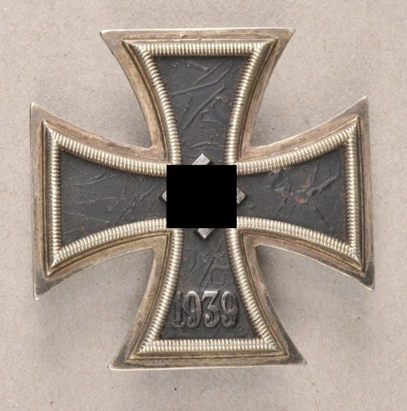 Germany (1933-1945)  Iron Cross, 1939, 1. class.  Blackened iron core, silvered frame, on pin.