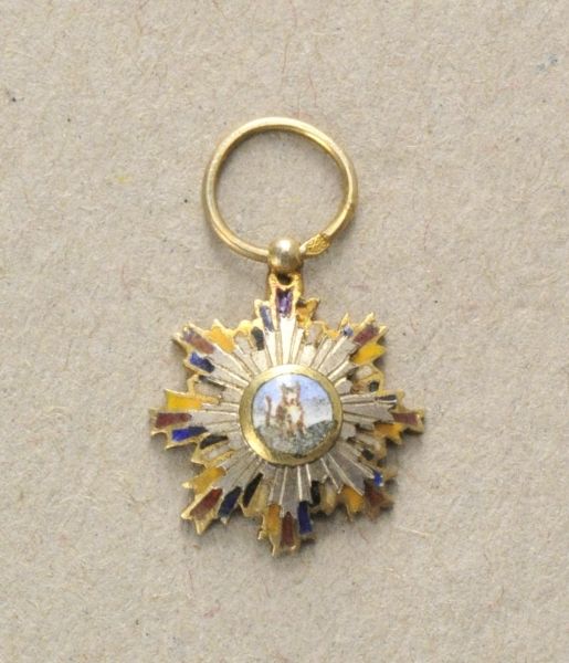 China  Order of the stripped Tiger, breast star miniature.  Silver gilded, partially enamelled,