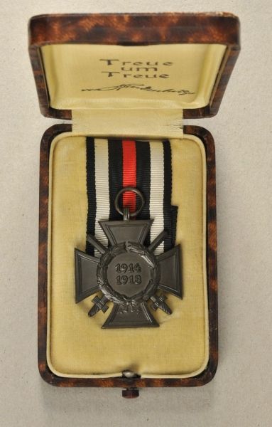 German Empire (1871-1918)  Honor Cross for Frontfitghers, in box.  Bronced iron, hallmarked C.P.;