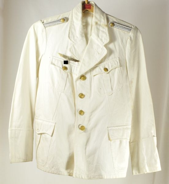 Navy  Kriegsmarine, White Jacket, Fähnrich.  Service Jacket with open collar, cotton, shoulderboards