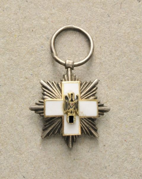 Germany (1933-1945)  German-Red-Cross-Decoration, 3. model (1937-1939), breaststar miniature.