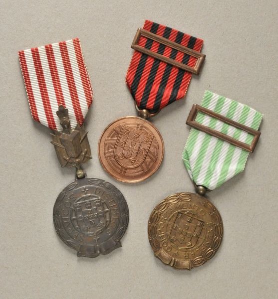 Portugal  Lot of 3 decorations.  Various, all on ribbons.  Condition: II    Starting price: 100
