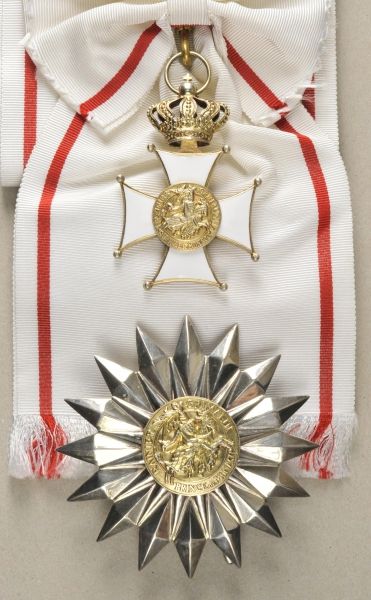 Monaco  Grimaldi-Order, Grandcross set.  1.) Badge: Silver gilded, partially enamelled, on open,