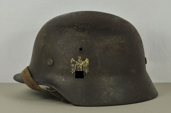 Navy  Steel helmet, M40, Kriegsmarine.  Steel helmet, eagle remains to 50%, base D186 hallmarked,