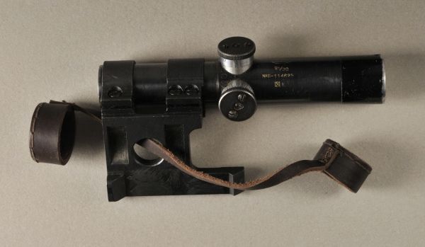 Russia  Scope.  Black, several marks, among others Hammer & Sickel, 91/30, No-114625, with leather