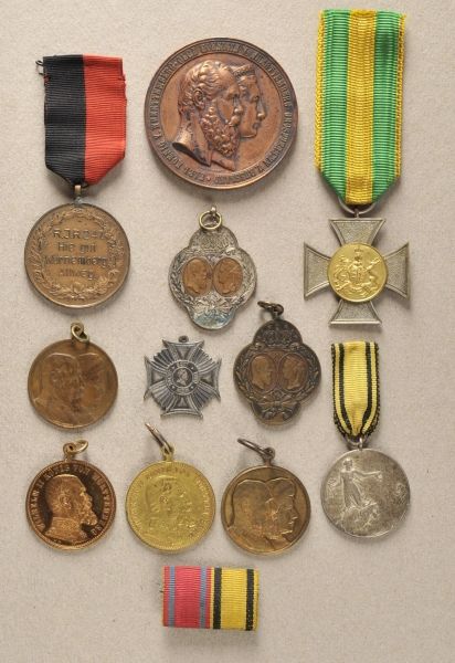 Württemberg  Lot of 11 patriotic medals.  Various, on several occacions.  Condition: II