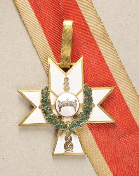 Croatia  Order of the Crown of King Zvonimir, 1. class with war decoration.  Gilded and enamelled,