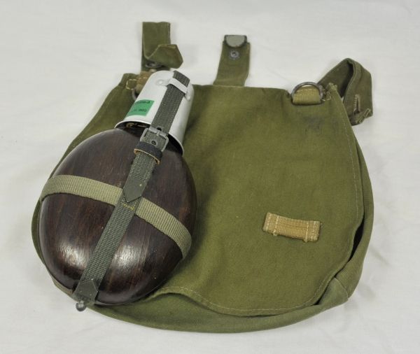 Army  Africa bread bag with flask.  Bread bag, weaving parts; with flask, likely new cup.