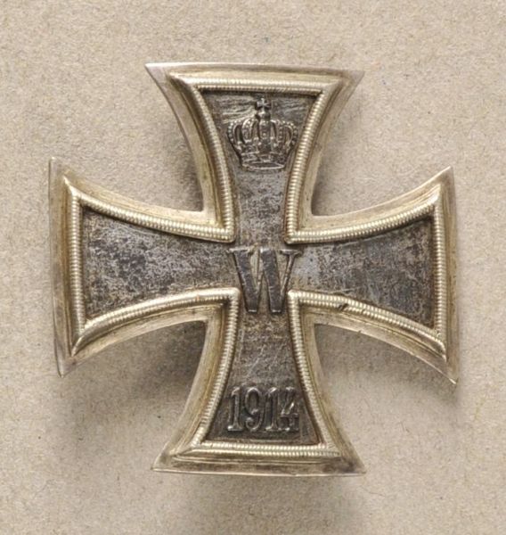 Prussia  Iron Cross, 1914, 1. class.  Iron core, blackened, well worn, silver frame, reverse