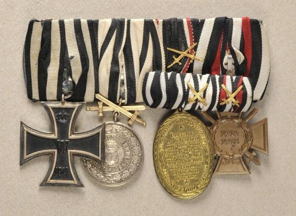Hohenzollern  Large mounted medalbar with 4 decorations.  1.) Prussia: Iron Cross, 1914, 2. class;