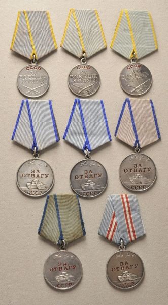 Sovjet Union  Lot of 8 bravery medals.  5 bravery medals and 3 combat merit medals, some