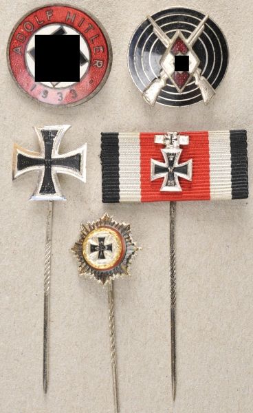 Germany (1933-1945)  Lot of 5 miniatures and pins.  Partially enamelled.  Condition: II