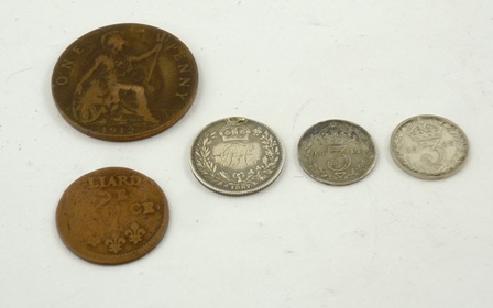 A SELECTION OF COINS comprising; a George V penny 1912 Horton Mint, two silver 3d`s and two other